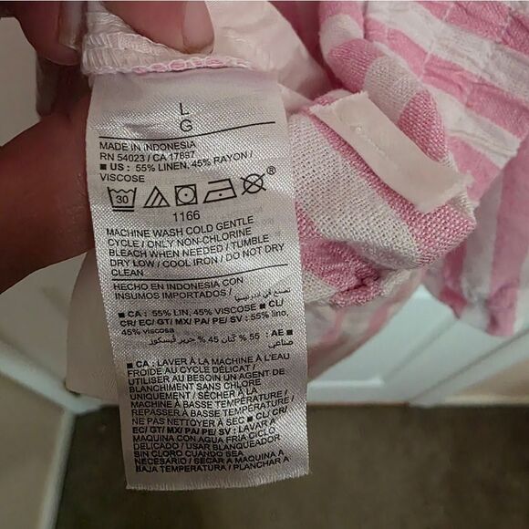 Old Navy Size LG Pink and White Striped Shorts EUC - Picture 5 of 5